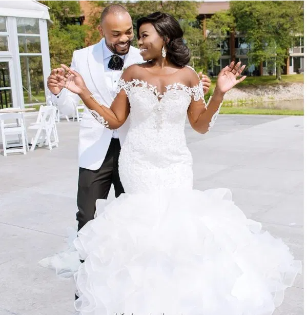 Do Wedding Dresses Have to be White? | Eivan's Photography & Video